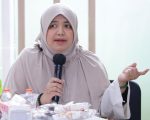 Kementerian Kelautan dan Perikanan (KKP) mengingatkan perusahaan-perusahaan tambang di bawah naungan BUMN Holding Industri Pertambangan Indonesia (MIND ID) untuk menyampaikan laporan tahunan Kesesuaian Kegiatan Pemanfaatan Ruang Laut (KKPRL) tepat waktu. Imbauan ini disampaikan sebagai bentuk penegakan kepatuhan terhadap regulasi pemanfaatan ruang laut.