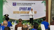 Presiden Joko Widodo menghadiri Reuni 45 Tahun Angkatan 1980 Fakultas Kehutanan Universitas Gadjah Mada (UGM) di kampus setempat Sabtu pagi (26/7/2025). Kehadirannya disambut hangat oleh para alumni dan panitia acara.