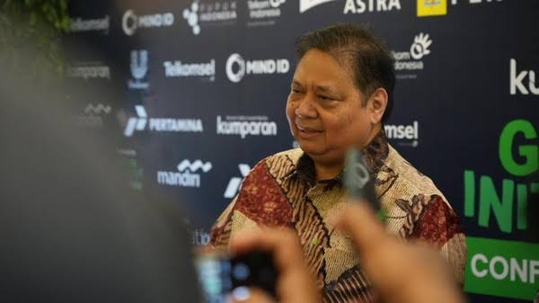 Pemerintahan Presiden terpilih Prabowo Subianto bersiap melanjutkan kebijakan insentif fiskal guna mendongkrak pertumbuhan ekonomi nasional pada semester II tahun 2025. Stimulus ini ditujukan untuk meningkatkan daya beli masyarakat sekaligus memperkuat sektor-sektor prioritas pemerintah.