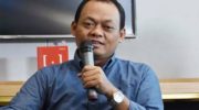 Guru Besar Ilmu Hukum Universitas Al Azhar Indonesia (UAI), Prof. Dr. Suparji Ahmad, SH, MH, mengingatkan Kejaksaan Agung (Kejagung) agar tetap independen dan tidak terpengaruh kepentingan politik dalam mengusut kasus dugaan korupsi pengadaan laptop Chromebook di Kementerian Pendidikan, Kebudayaan, Riset, dan Teknologi (Kemendikbudristek) tahun 2019–2022.