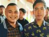 Mantan kuasa hukum pasangan Prabowo Subianto–Gibran Rakabuming Raka di Mahkamah Konstitusi, Luhut Parlinggoman Siahaan, menyerukan kepada Presiden Prabowo untuk segera memberhentikan para Wakil Menteri (Wamen) yang saat ini merangkap jabatan sebagai komisaris di badan usaha milik negara (BUMN).