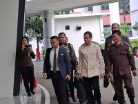 Penyidik Jaksa Agung Muda Tindak Pidana Khusus (Jampidsus) Kejaksaan Agung terus menyelidiki dugaan korupsi dalam proyek pengadaan laptop berbasis ChromeOS di Kementerian Pendidikan, Kebudayaan, Riset, dan Teknologi (Kemendikbudristek) senilai Rp9,3 triliun.