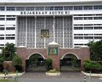 Kejaksaan Agung melalui Jaksa Agung Muda Tindak Pidana Khusus (Jampidsus) resmi menahan dua mantan pejabat Kementerian Pendidikan, Kebudayaan, Riset, dan Teknologi (Kemendikbudristek) dalam kasus dugaan korupsi pengadaan laptop Chromebook untuk program digitalisasi pendidikan tahun anggaran 2020–2022.