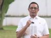 Pemerintah Indonesia menegaskan bahwa data warga negara Indonesia (WNI) yang diserahkan kepada Amerika Serikat terbatas hanya untuk kepentingan perdagangan tertentu. Kepala Kantor Komunikasi Kepresidenan, Hasan Nasbi, menyatakan bahwa pengelolaan data tetap berada di tangan Indonesia dan akan disesuaikan dengan ketentuan Undang-Undang Perlindungan Data Pribadi (UU PDP).