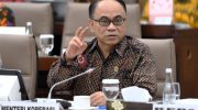 Pemerintah memperkuat pengembangan Koperasi Desa/Kelurahan Merah Putih melalui kolaborasi lintas kementerian. Kementerian Koperasi dan UKM menggandeng Kementerian Pariwisata dan Ekonomi Kreatif (Kemenparekraf) serta Lembaga Kebijakan Pengadaan Barang/Jasa Pemerintah (LKPP) dalam penandatanganan nota kesepahaman (MoU).