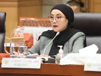 Anggota Komisi VIII DPR RI dari Fraksi PDI Perjuangan, Selly Andriany Gantina, menegaskan pentingnya penyelenggaraan Sekolah Rakyat berjalan sejalan dengan visi jangka panjang Presiden Prabowo Subianto, bukan sekadar program simbolik atau proyek mercusuar yang berakhir bersamaan dengan masa pemerintahannya.