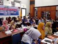 Verifikasi lanjutan program Kabupaten/Kota Sehat (KKS) secara daring melalui Zoom Meeting, Kamis 7 Agustus 2025. (Dok.Humas)