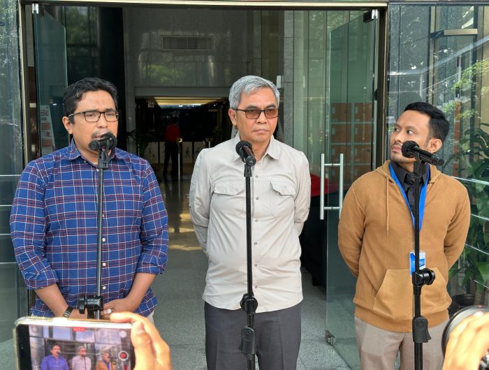 Ketua Komisi Pemberantasan Korupsi (KPK), Setyo Budiyanto, menegaskan bahwa status mantan Sekretaris Jenderal PDIP, Hasto Kristiyanto, sebagai pelaku tindak pidana korupsi tetap berlaku, meskipun telah menerima amnesti dari Presiden RI, Prabowo Subianto.