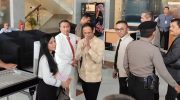 Mantan Menteri Pendidikan, Kebudayaan, Riset, dan Teknologi (Mendikbudristek) Nadiem Anwar Makarim memenuhi panggilan penyelidik Komisi Pemberantasan Korupsi (KPK) pada Kamis pagi (7/8/2025). Ia diperiksa sebagai saksi dalam penyelidikan kasus dugaan korupsi pengadaan layanan Google Cloud di Kemendikbudristek.