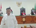 Sidang kasus sindikat uang palsu Universitas Islam Negeri (UIN) Alauddin Makassar yang digelar di Pengadilan Negeri (PN) Sungguminasa, Kabupaten Gowa, Sulawesi Selatan, Rabu (27/8/2025), diwarnai pengakuan mengejutkan dari terdakwa utama.
