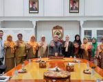 Wakil Wali Kota Makassar, Aliyah Mustika Ilham, kembali menunjukkan komitmennya terhadap isu kesehatan masyarakat dengan menerima audiensi dari Perkumpulan Pemberantasan Tuberkulosis Indonesia (PPTI) Kota Makassar di Ruang Kerjanya, Kantor Wali Kota Makassar, Senin (4/8/2025).