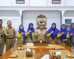 Wakil Wali Kota Makassar, Aliyah Mustika Ilham, menerima audiensi dari jajaran Pengurus Cabang Persatuan Keluarga Besar Purnawirawan Polri (Dian Kemala) Kota Makassar, yang berlangsung di Ruang Wakil Wali Kota, Kantor Wali Kota Makassar, Selasa (5/8/2025).