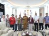 Komunitas Gusung Tallasa Community (Gustalcom), bekerja sama dengan berbagai pihak termasuk PT. Telkom Indonesia, kembali menunjukkan kepedulian terhadap ekosistem laut dengan menggelar kegiatan restorasi terumbu karang di Pulau Bone Tambung, Kepulauan Spermonde, Kota Makassar.