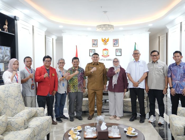 Komunitas Gusung Tallasa Community (Gustalcom), bekerja sama dengan berbagai pihak termasuk PT. Telkom Indonesia, kembali menunjukkan kepedulian terhadap ekosistem laut dengan menggelar kegiatan restorasi terumbu karang di Pulau Bone Tambung, Kepulauan Spermonde, Kota Makassar.