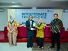 Wakil Gubernur Sulawesi Selatan, Hj. Fatmawati Rusdi, tampil sebagai narasumber utama dalam Intermediate Training (Latihan Kader II) HMI Cabang Makassar yang berlangsung di Hotel Liberta Grand Sayang, Senin malam, 4 Agustus 2025.