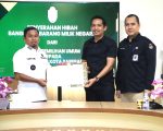 Pemerintah Kota Parepare bersama Komisi Pemilihan Umum (KPU) melakukan penandatanganan dan penyerahan hibah bangunan Barang Milik Negara (BMN), yang berlangsung di ruang rapat Wali Kota Parepare, Rabu (6/8/2025).