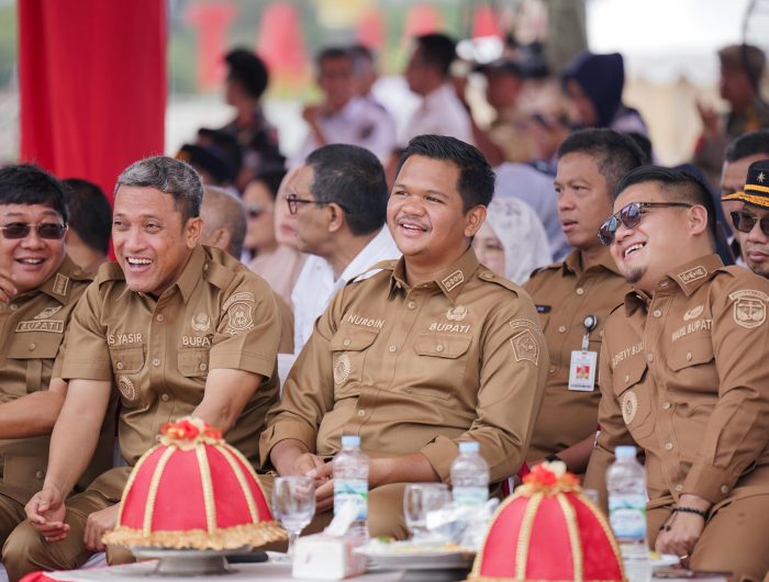 Pemerintah Provinsi Sulawesi Selatan meluncurkan pesawat amfibi (seaplane) untuk layanan publik. Peluncuran ini juga memulai pembangunan bandara perairan (water aerodrome) di Taman Andalan, Center Point of Indonesia (CPI), Makassar, Senin, 11 Agustus 2025.