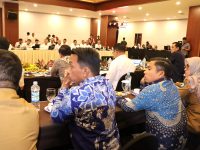Wali Kota Parepare, Tasming Hamid, menghadiri kegiatan kunjungan kerja atau reses Komisi XI DPR RI masa sidang IV tahun sidang 2024–2025 yang digelar di Provinsi Sulawesi Selatan.