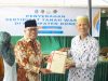 Anggota Komisi II DPR RI Fraksi Golkar, Taufan Pawe, menegaskan komitmennya dalam mendukung percepatan sertifikasi aset tanah wakaf, yayasan pendidikan, rumah ibadah, hingga lahan kuburan. Komitmen ini ia sampaikan saat menghadiri acara penyerahan sertifikat tanah wakaf di Pondok Pesantren Darul Quran Nur Madia, Boddong, Kabupaten Bone, Selasa 12 Agustus 2025.