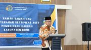 Anggota Komisi II DPR RI, Taufan Pawe, mendorong sinergi antara pemerintah daerah dan Kementerian ATR/BPN untuk mempercepat penataan aset. Hal ini ia sampaikan dalam acara ramah tamah dan silaturahim yang digelar di Kantor Pertanahan Kabupaten Bone, Selasa 12 Agustus 2025.