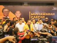 Wali Kota Makassar, Munafri Arifuddin, bersama Ketua Umum Partai Hati Nurani Rakyat (Hanura), Oesman Sapta Odang (OSO), menghadiri Musyawarah Daerah (Musda) Partai Hati Nurani Rakyat (Hanura) Sulawesi Selatan, Rabu (13/8/2025) di Hotel Claro Makassar.