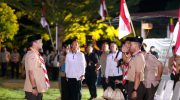 Gubernur Sulawesi Selatan Andi Sudirman Sulaiman menghadiri malam puncak Perkemahan Pendidikan Karakter yang diikuti ribuan anggota Pramuka tingkat penegak SMA/SMK se-Sulsel di kawasan Center Point of Indonesia (CPI), Makassar, Kamis (14/8/2025) malam.