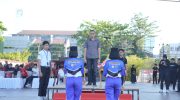Menjelang peringatan Hari Ulang Tahun (HUT) ke-80 Kemerdekaan Republik Indonesia, Pemerintah Kota Makassar menggelar gladi bersih di Tribun Lapangan Karebosi, Jumat pagi (15/8/2025). Wali Kota Makassar, Munafri Arifuddin, hadir memimpin jalannya gladi sekaligus bertindak sebagai Inspektur Upacara pada 17 Agustus mendatang.