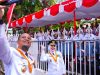 Gubernur Sulawesi Selatan (Sulsel) Andi Sudirman Sulaiman menjadi Inspektur Upacara (Irup) pada Peringatan Hari Kemerdekaan Republik Indonesia ke-80 di Halaman Rumah Jabatan Gubernur Sulsel, Minggu (17/8/2025).