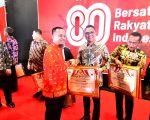 Pemerintah Kota Parepare meraih penghargaan dari Pemerintah Provinsi Sulawesi Selatan sebagai daerah dengan tingkat kemiskinan terendah di Sulsel. Penghargaan tersebut diserahkan Gubernur Sulsel, Andi Sudirman Sulaiman, dan diterima oleh Asisten 2 Pemkot Parepare, Andi Ardian mewakili Wali Kota Parepare, Tasming Hamid.