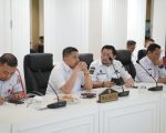 Wali Kota Makassar, Munafri Arifuddin mengikuti Rapat Forum Koordinasi Pimpinan Daerah (Forkopimda) Sulawesi Selatan bersama para bupati, wali kota, serta instansi terkait melalui zoom meeting, Rabu (20/8/2025).