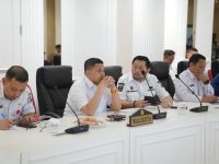 Wali Kota Makassar, Munafri Arifuddin mengikuti Rapat Forum Koordinasi Pimpinan Daerah (Forkopimda) Sulawesi Selatan bersama para bupati, wali kota, serta instansi terkait melalui zoom meeting, Rabu (20/8/2025).