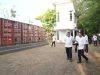 Wali Kota Makassar, Munafri Arifuddin meninjau gedung yang direncanakan menjadi lokasi pelaksanaan Makan Bergizi Gratis (MBG) di Kelurahan Paccerakkang, perbatasan Katimbang, Kecamatan Biringkanaya, Rabu (20/8/2025).