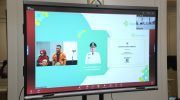 Pemerintah Kota Makassar menerima penghargaan dari Kementerian Kesehatan Republik Indonesia berupa Sertifikat Eliminasi Bebas Frambusia. Penyerahan dilakukan secara hybrid, Rabu (20/8/2025), Wali Kota Makassar mengikuti penyerahan secara virtual dari Balai Kota Makassar.