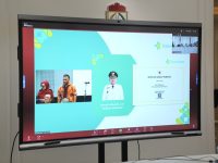 Pemerintah Kota Makassar menerima penghargaan dari Kementerian Kesehatan Republik Indonesia berupa Sertifikat Eliminasi Bebas Frambusia. Penyerahan dilakukan secara hybrid, Rabu (20/8/2025), Wali Kota Makassar mengikuti penyerahan secara virtual dari Balai Kota Makassar.