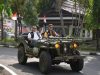 Wali Kota Makassar, Munafri Arifuddin (Appi), ikut melepas peserta Merdeka Off Road Peduli IV Overland 4x4 di Kawasan Center Point of Indonesia (CPI), Jumat (22/08/2025).