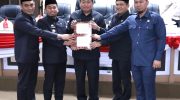 Wali Kota Parepare, Tasming Hamid, menyampaikan apresiasi kepada pimpinan dan seluruh anggota DPRD Kota Parepare atas persetujuan tiga Rancangan Peraturan Daerah (Ranperda) strategis yang telah melalui proses pembahasan intensif.