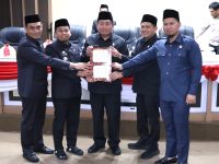Wali Kota Parepare, Tasming Hamid, menyampaikan apresiasi kepada pimpinan dan seluruh anggota DPRD Kota Parepare atas persetujuan tiga Rancangan Peraturan Daerah (Ranperda) strategis yang telah melalui proses pembahasan intensif.