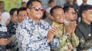 Bupati Bantaeng, Uji Nurdin saat bersama Bupati Kabupaten Bone, Andi Asman Sulaiman di Harkopnas, di Jeneponto.