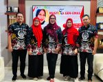 Inovasi Sadar Tolak Stunting Terpadu di Mamminasata (SAT SET’MA) kembali menunjukkan hasil positif. Program unggulan UPT RSUD Haji Makassar ini berhasil membantu penerbitan dokumen kependudukan lengkap berupa akta kelahiran, kartu keluarga, dan kartu JKN bagi seorang pasien stunting hanya dalam waktu kurang dari 2x24 jam.