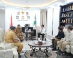 Wali Kota Makassar, Munafri Arifuddin, menyambut baik program pemetaan karakter berbasis genetik dan parenting berkelanjutan yang ditawarkan Lembaga BrainEvo Indonesia. Program ini dinilai mampu mendukung pengembangan siswa menuju terwujudnya SDM unggul Indonesia Emas 2045.