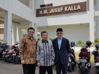 Wakil Presiden RI ke 10 dan 12, Jusuf kalla alias JK menegaskan, kampus atau perguruan tinggi sejatinya bukan hanya sekedar menciptakan manusia menjadi pintar. Namun harus lebih luas. Bagi JK, kampus seharusnya menciptakan manusia menjadi pintar dengan ideologi dan ide yang jelas.