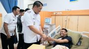 Pemerintah Kabupaten Bantaeng kembali menunjukkan komitmennya dalam meningkatkan kualitas layanan kesehatan. RSUD Prof. Dr. H. M. Anwar Makkatutu segera menghadirkan fasilitas terbaru berupa teknologi Laser Hemorrhoidoplasty (LHP), prosedur modern untuk penanganan wasir.