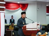 Kebakaran hebat melanda Desa Sorowako, Kecamatan Nuha, Kabupaten Luwu Timur (Lutim), Sulawesi Selatan, Rabu (27/8/2025) siang. Peristiwa ini menimbulkan kepanikan warga setempat karena api cepat menjalar dan melahap pemukiman padat penduduk.