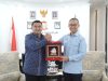 Wali Kota Makassar, Munafri Arifuddin, menyuarakan aspirasi masyarakat pesisir dan kepulauan Kota Makassar kepada pemerintah pusat melalui Wakil Ketua MPR RI, Eddy Soeparno, saat kunjungan kerja ke Balai Kota Makassar, Kamis (28/8/2025).