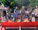 Pemerintah Kota Parepare menegaskan komitmennya dalam mendukung penegakan hukum dan keadilan. Hal ini disampaikan Wakil Wali Kota Parepare, Hermanto, saat mewakili Wali Kota Tasming Hamid dalam acara pemusnahan barang rampasan di halaman Kantor Kejaksaan Negeri (Kejari) Parepare, Kamis (28/8/2025).