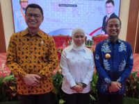 Sebuah kolaborasi penting antara Badan Pengawas Obat dan Makanan (BPOM) RI dan Pemerintah Provinsi Sulawesi Selatan (Pemprov Sulsel) resmi terwujud. Melalui hibah tanah seluas 10 hektare di Kabupaten Maros, BPOM akan mendirikan Sekolah Vokasi pertama yang berfokus pada pengawasan obat dan makanan.