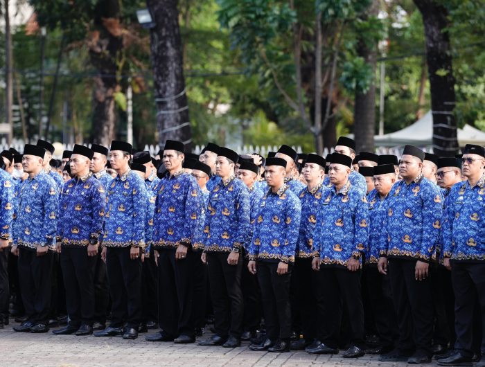 Plt Kepala Badan Kepegawaian Daerah (BKD) Provinsi Sulsel Erwin Sodding menegaskan bahwa redistribusi tenaga kesehatan (Nakes) sebanyak 800 orang lingkup pemprov lingkup Pemprov Sulsel dilakukan untuk meningkatkan dan mengoptimalkan Sumber Daya Manusia (SDM) di seluruh Rumah Sakit (RS) dalam naungan Pemprov Sulsel.