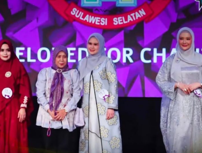 Ketua Tim Penggerak PKK Kota Parepare, dr. Andi Arfiah Tasming, hadir dalam kegiatan Hijab Tren Expo and Food Exhibition