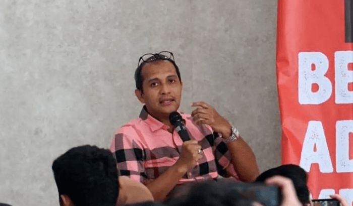 Wakil Menteri Hukum dan HAM Edward Omar Sharif Hiariej menegaskan Rancangan Undang-Undang Kitab Undang-Undang Hukum Acara Pidana (RUU KUHAP) disusun secara seimbang agar tidak memihak kepada salah satu pihak. Menurutnya, dalam hukum acara pidana terdapat dua kepentingan yang berseberangan, yakni pihak pelapor dan terlapor, sehingga regulasi harus dirancang secara netral.