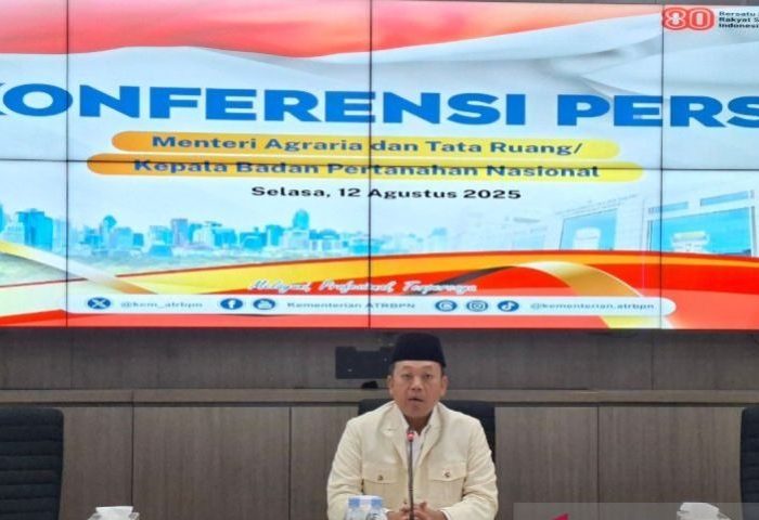 Menteri Agraria dan Tata Ruang/Kepala Badan Pertanahan Nasional (ATR/BPN) Nusron Wahid menyampaikan permohonan maaf kepada masyarakat atas pernyataannya yang viral dan memicu polemik terkait kebijakan penanganan tanah terlantar.